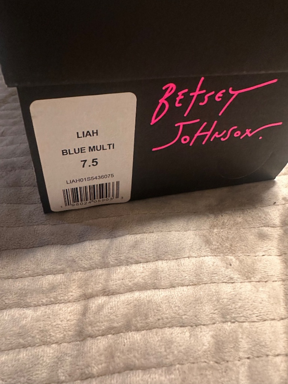 Betsey Johnson sandals - Picture 3 of 4